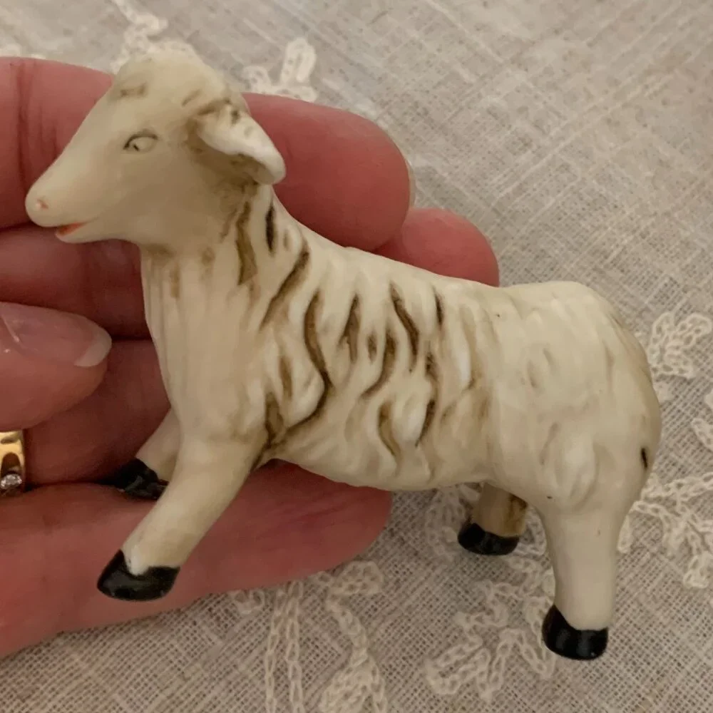 Beautiful Vintage Hand Painted Nativity Donkey and Lamb Replacement Pieces